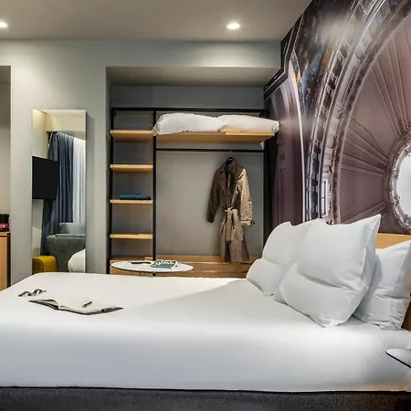 Novotel 20 Belleville 4* Parigi