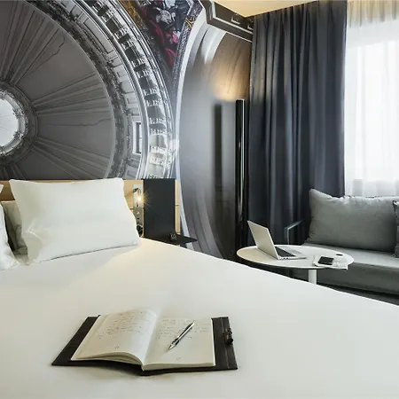 Hotel Novotel 20 Belleville Parigi