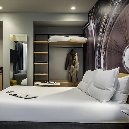 Hotel Novotel 20 Belleville Parigi