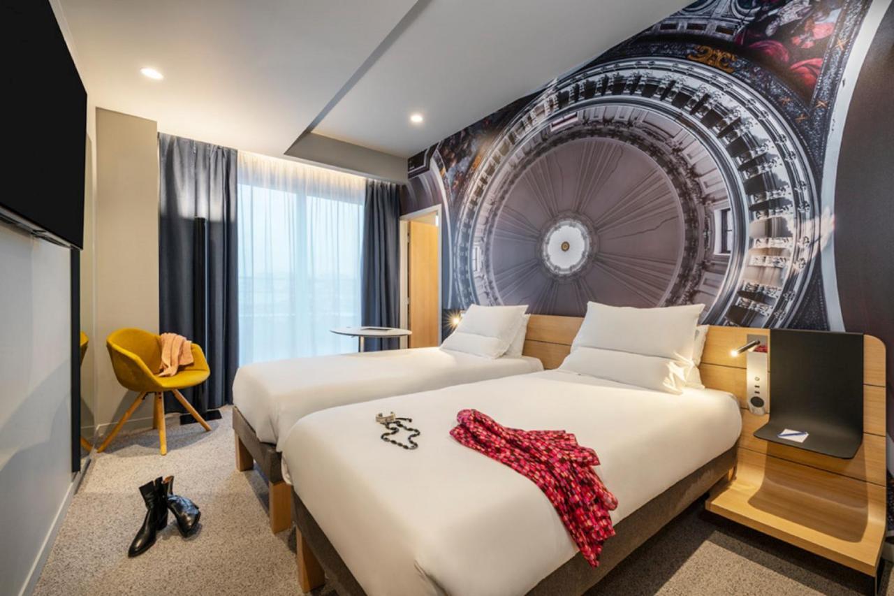 Novotel 20 Belleville Hotel Parigi