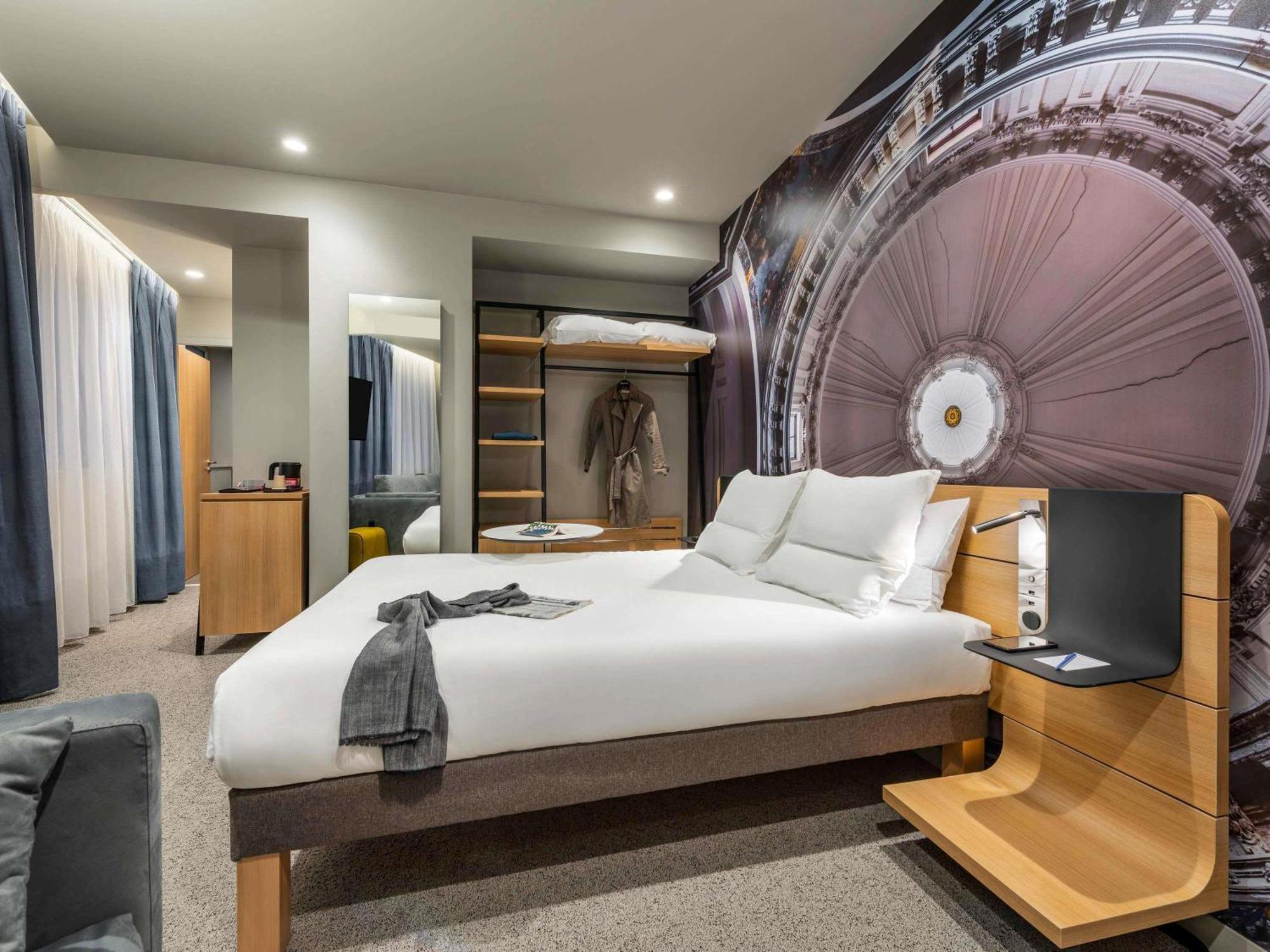 Hotel Novotel 20 Belleville 4*