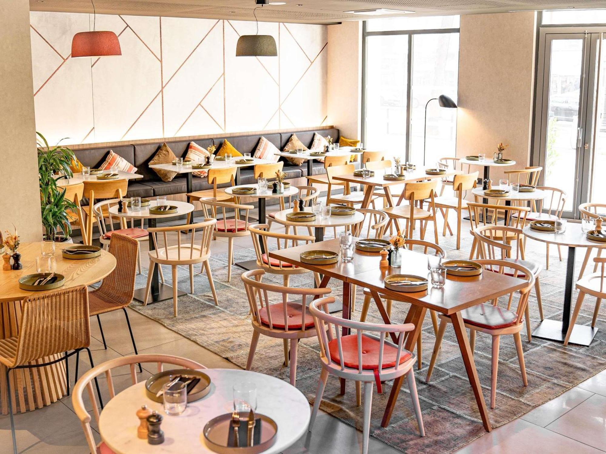 Novotel 20 Belleville Hotel Parigi