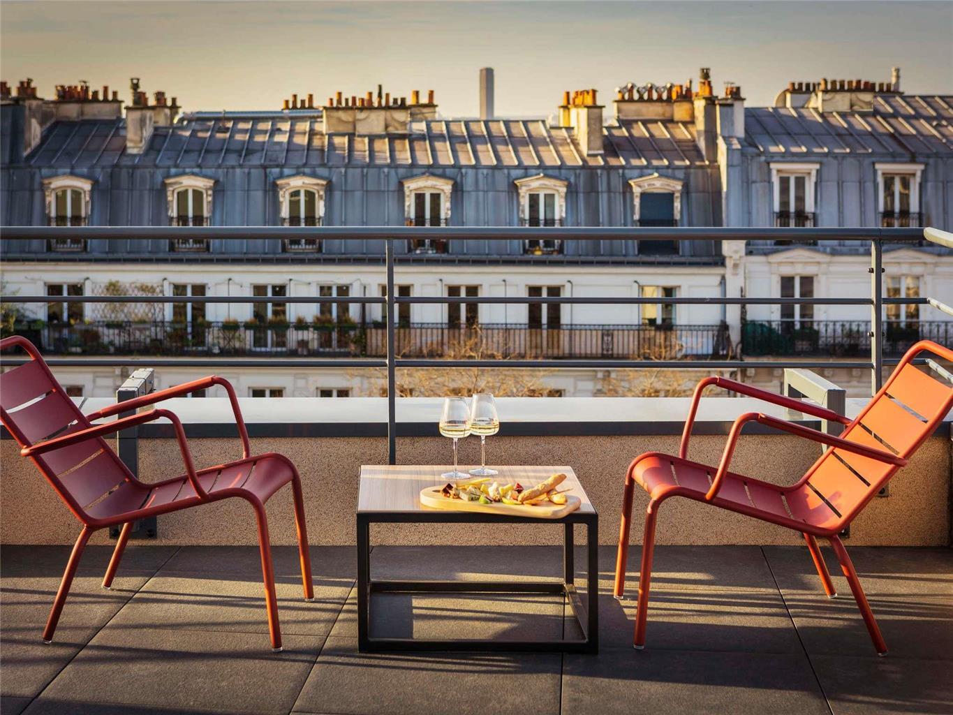 Novotel 20 Belleville Hotel 4*