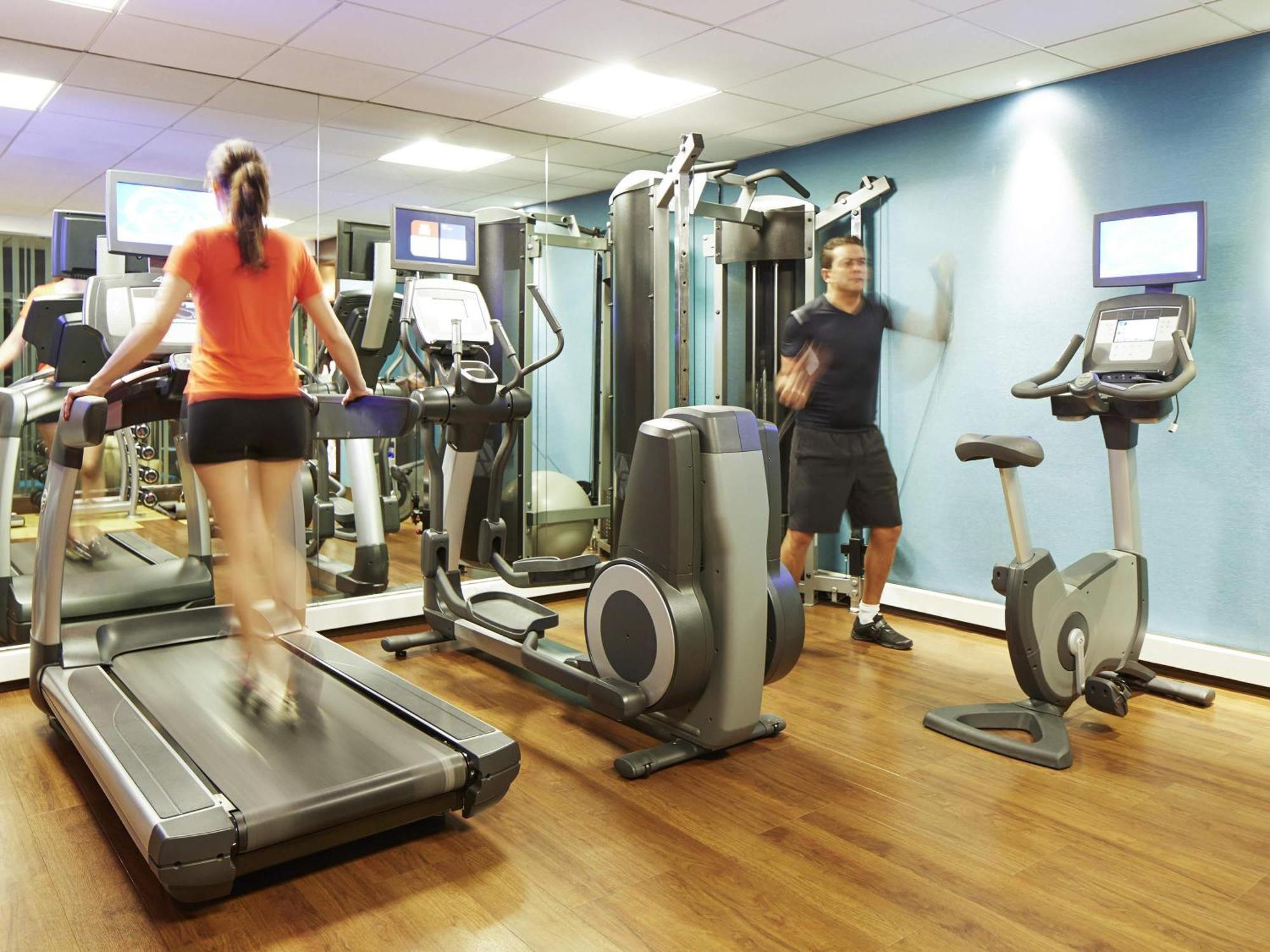 Novotel 20 Belleville Hotel 4*