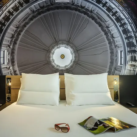 Novotel 20 Belleville 4*