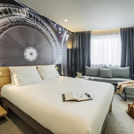 Novotel 20 Belleville 4* Paris